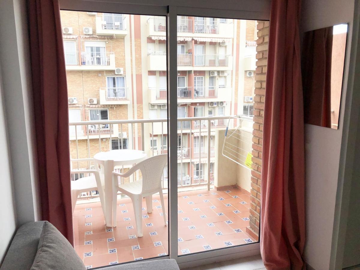 Sunny Suites Jupiter Apartments 贝纳尔马德纳 外观 照片