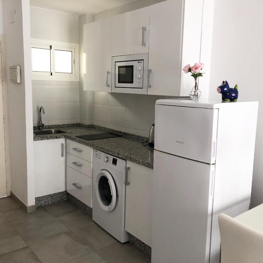 Sunny Suites Jupiter Apartments 贝纳尔马德纳 外观 照片