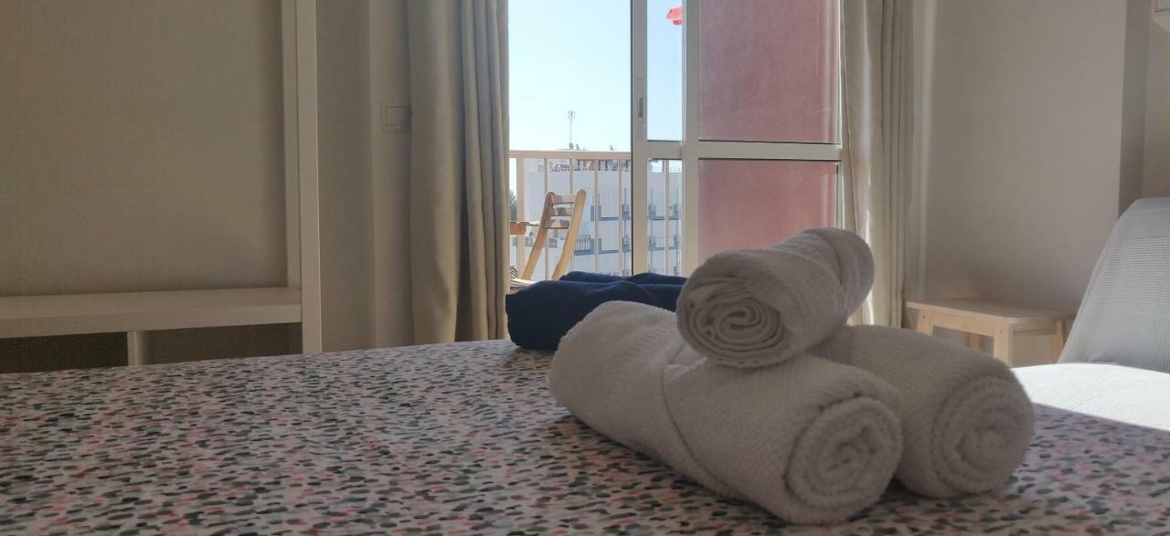 Sunny Suites Jupiter Apartments 贝纳尔马德纳 外观 照片