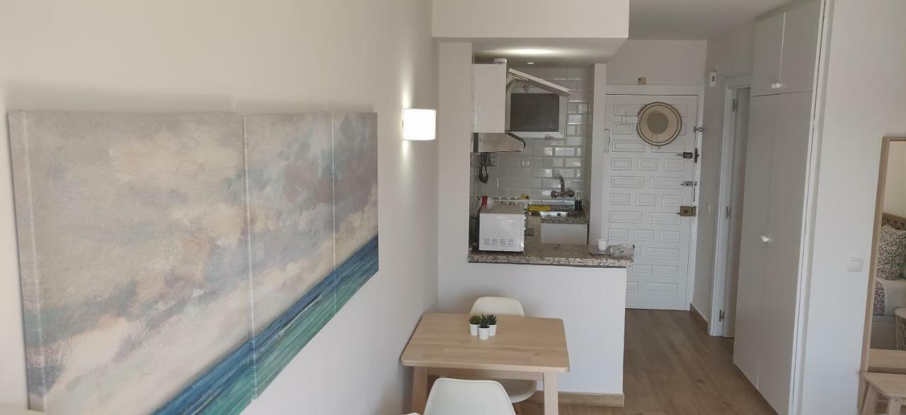 Sunny Suites Jupiter Apartments 贝纳尔马德纳 外观 照片